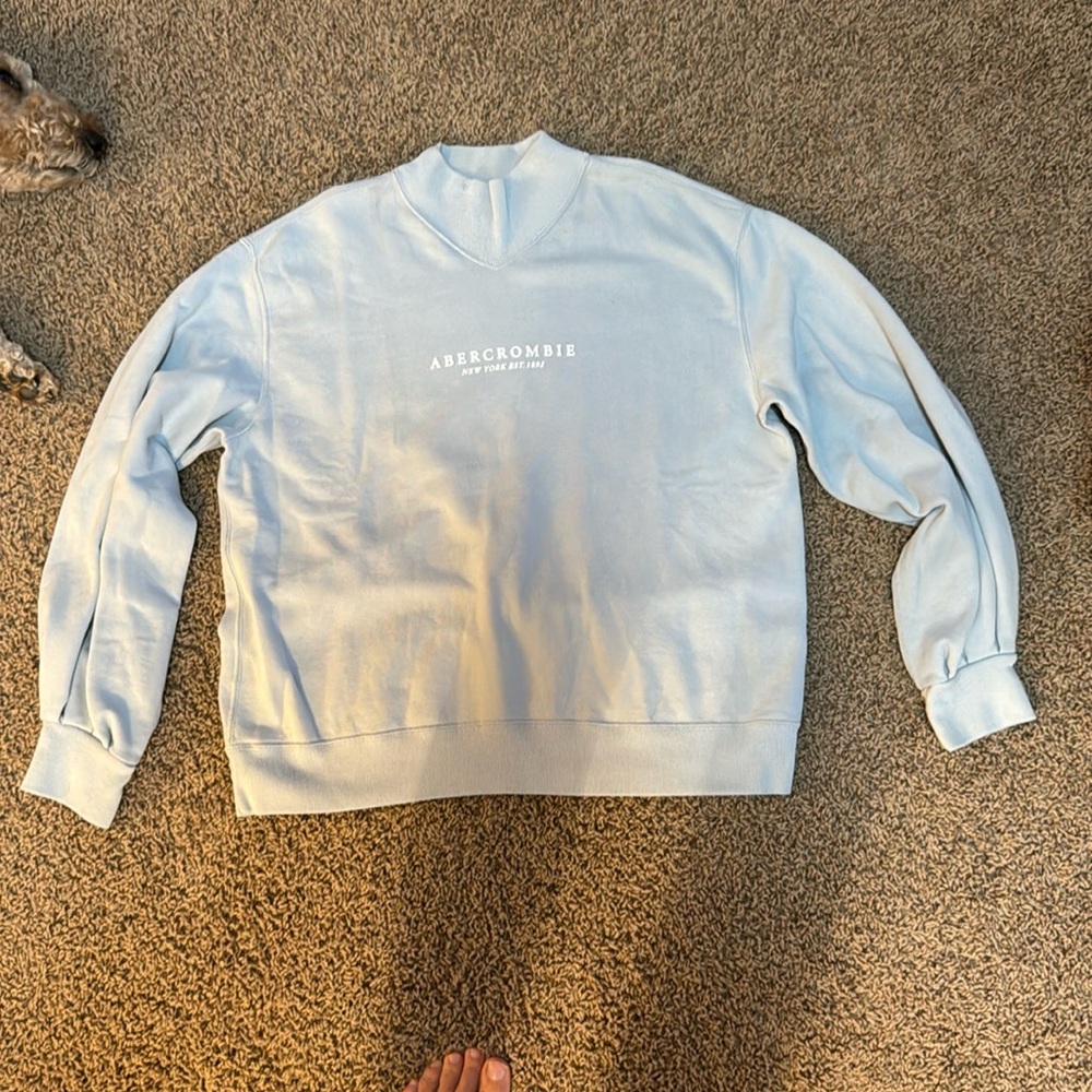 Abercrombie sweatshirt